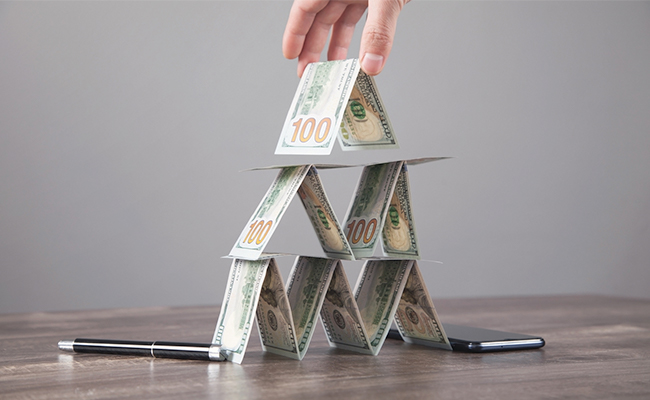 Финансовые пирамиды и лжеинвестиции